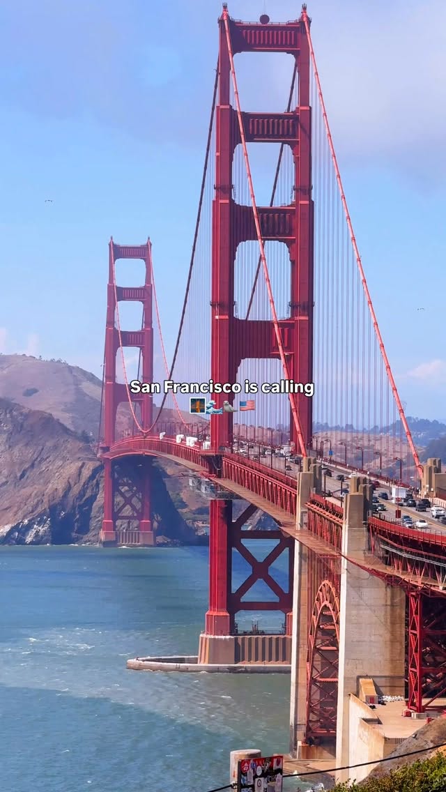 Facebook, Golden Gate Bridge
