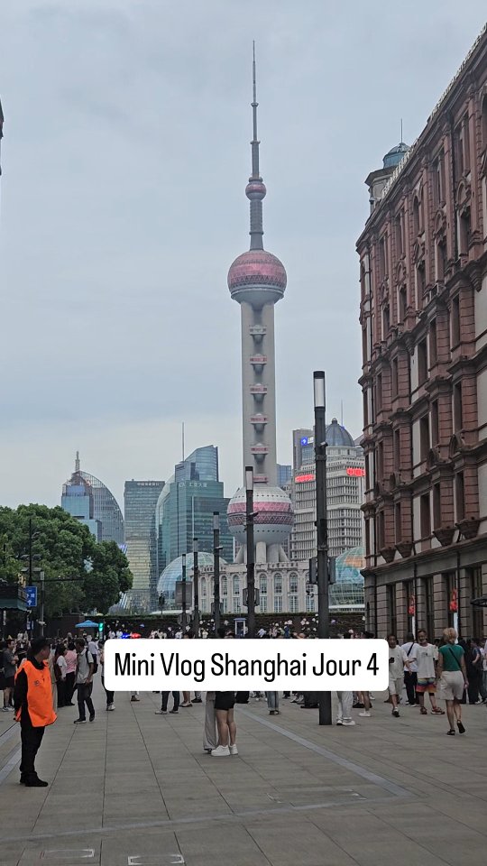 C É L I N E 🌺, Oriental Pearl TV Tower