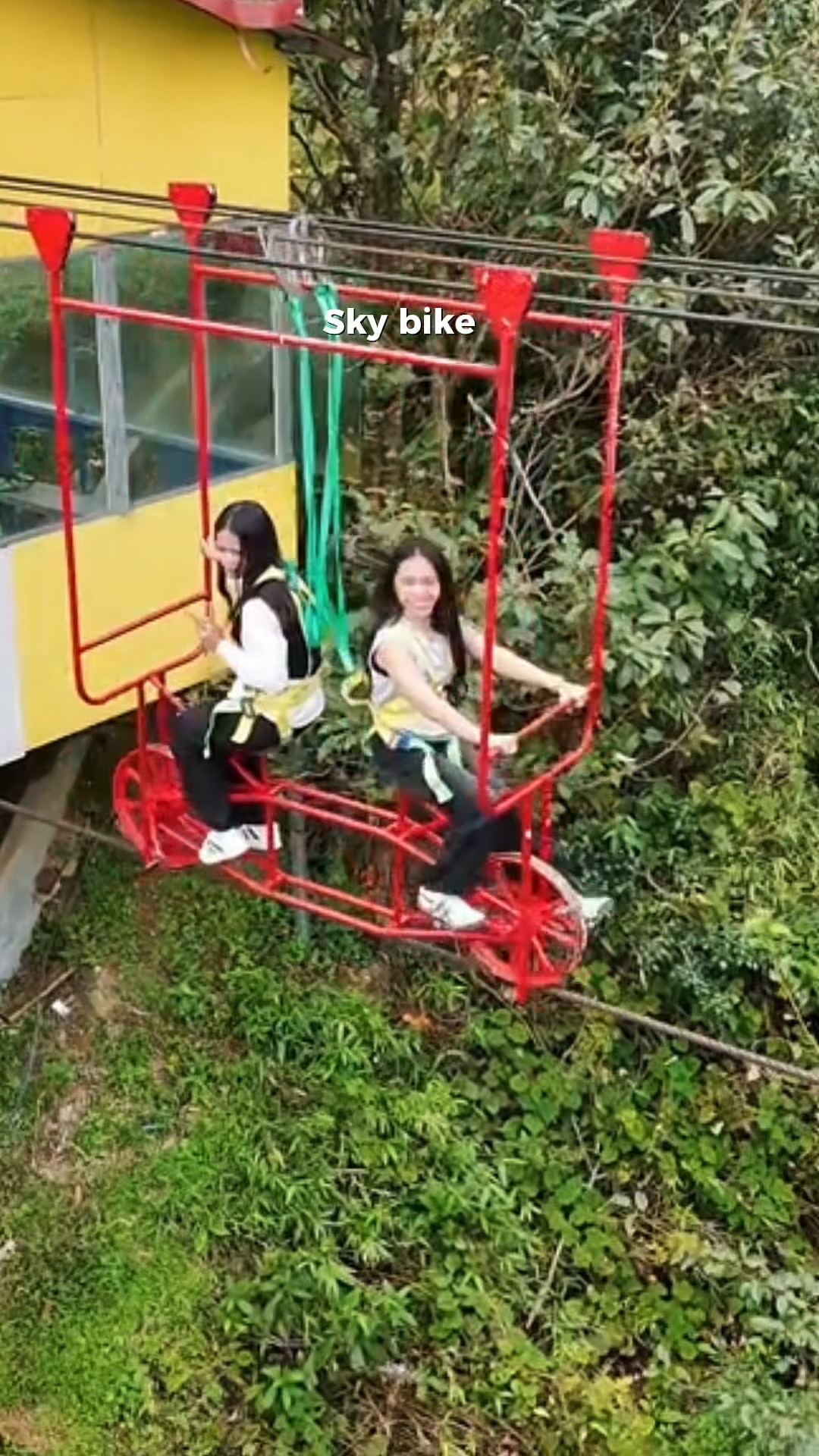 Lê Tour Vietnam, Mường Hoa Valley