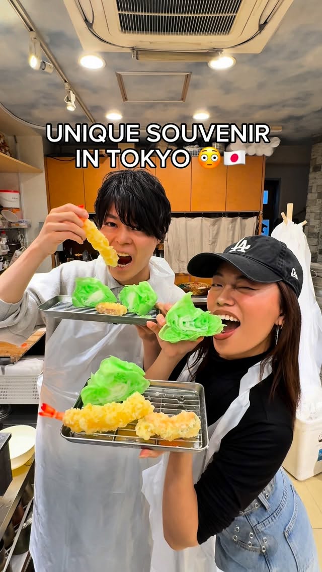 maya monica, Kappabashi Kitchen Street